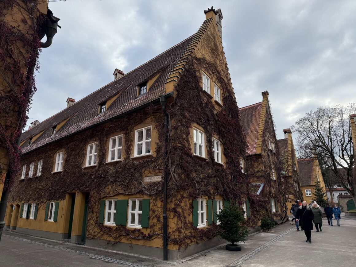 fuggerei augsburg residences
