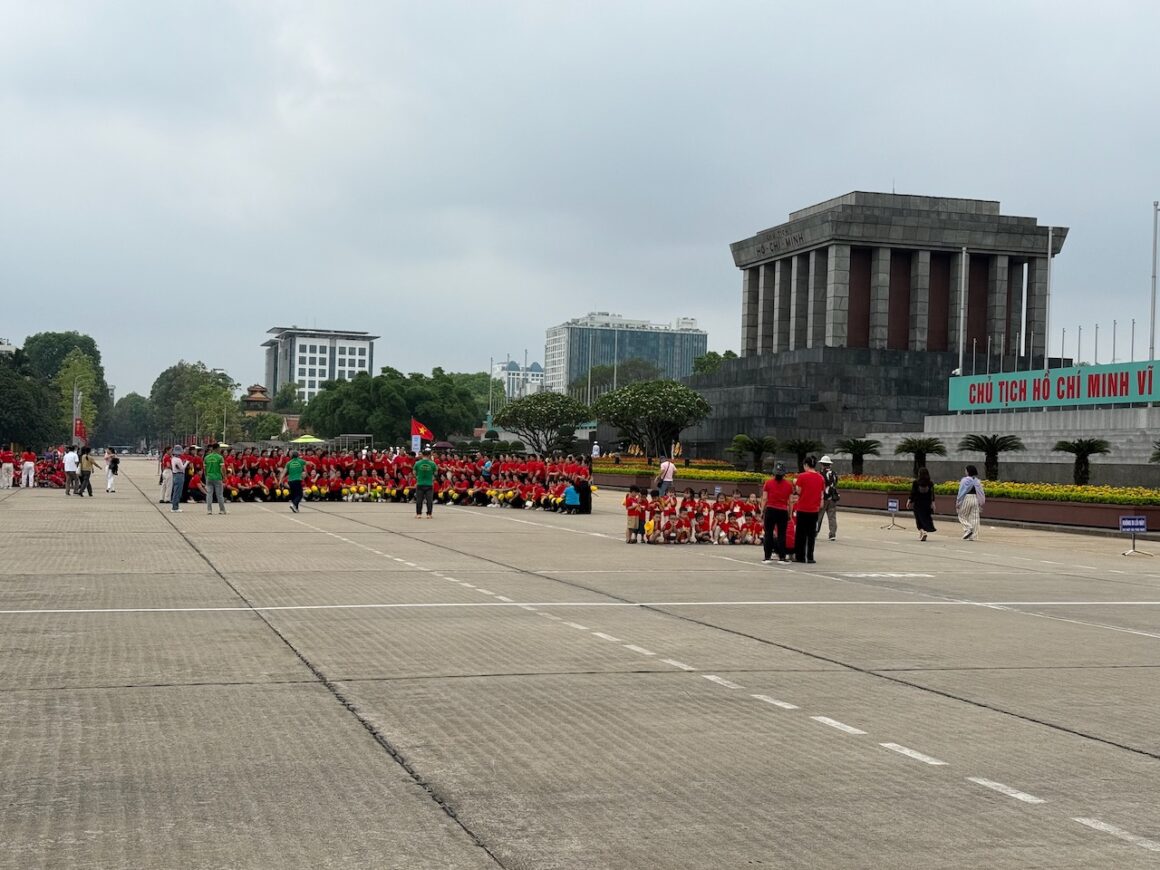 ho chi minh mausoleum hanoi vietnam